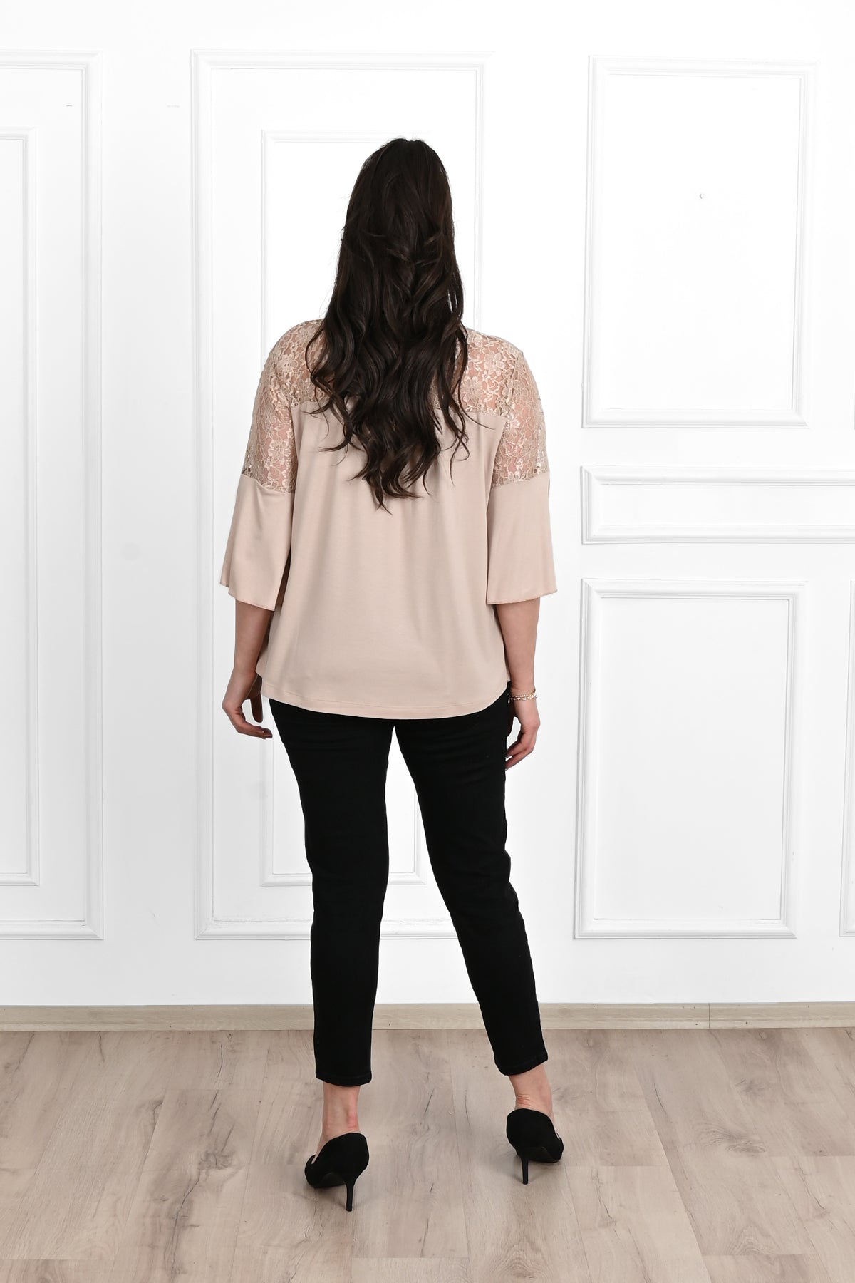 Bluza dama marimi mari dantela