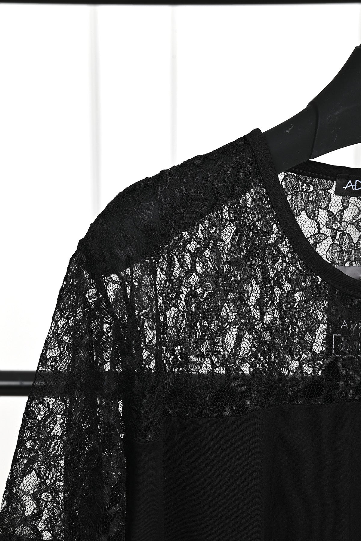 Bluza dama marimi mari dantela