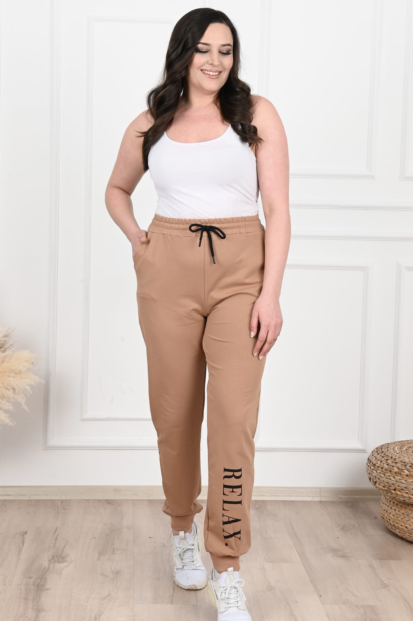 Pantalon dama marimi mari de trening Relax